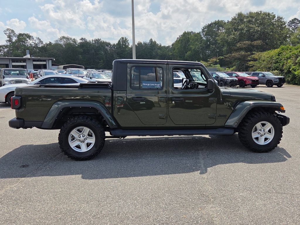 Used 2022 Jeep Gladiator Sport AWD/4WD image 35