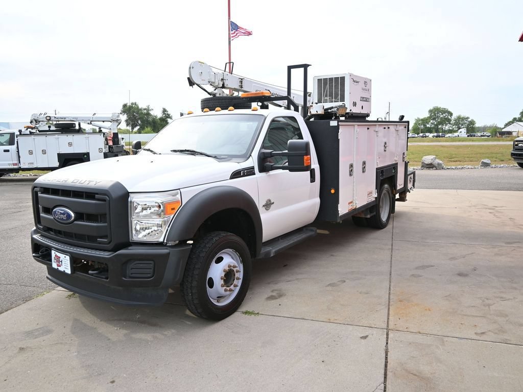 Used 2016 Ford F550 2WD Regular Cab Super Duty image 5