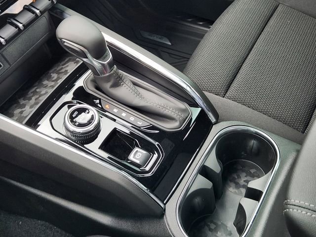 New 2025 GMC Canyon Elevation w/ Convenience Package image 15