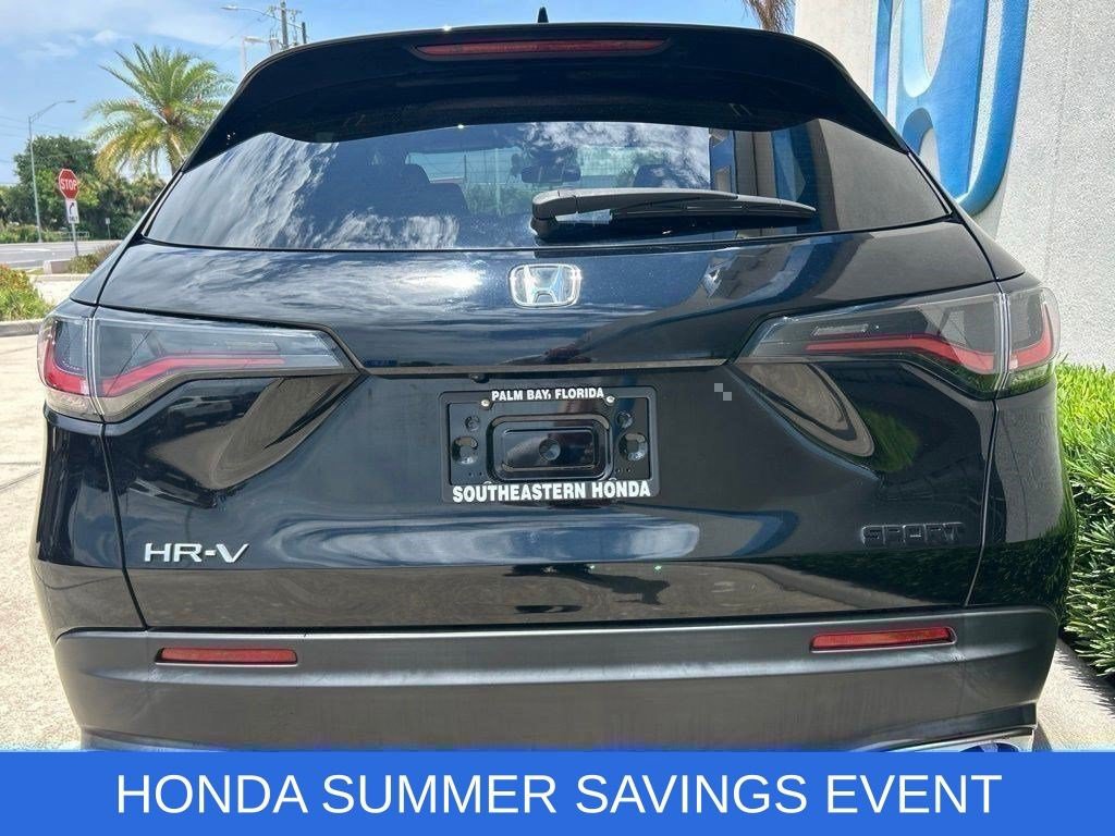Used 2024 Honda HR-V Sport image 7