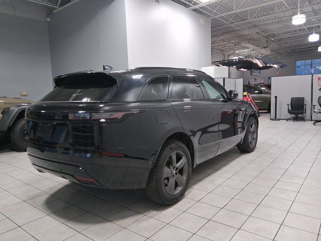 Used 2025 Land Rover Range Rover Velar Dynamic SE AWD/4WD image 7