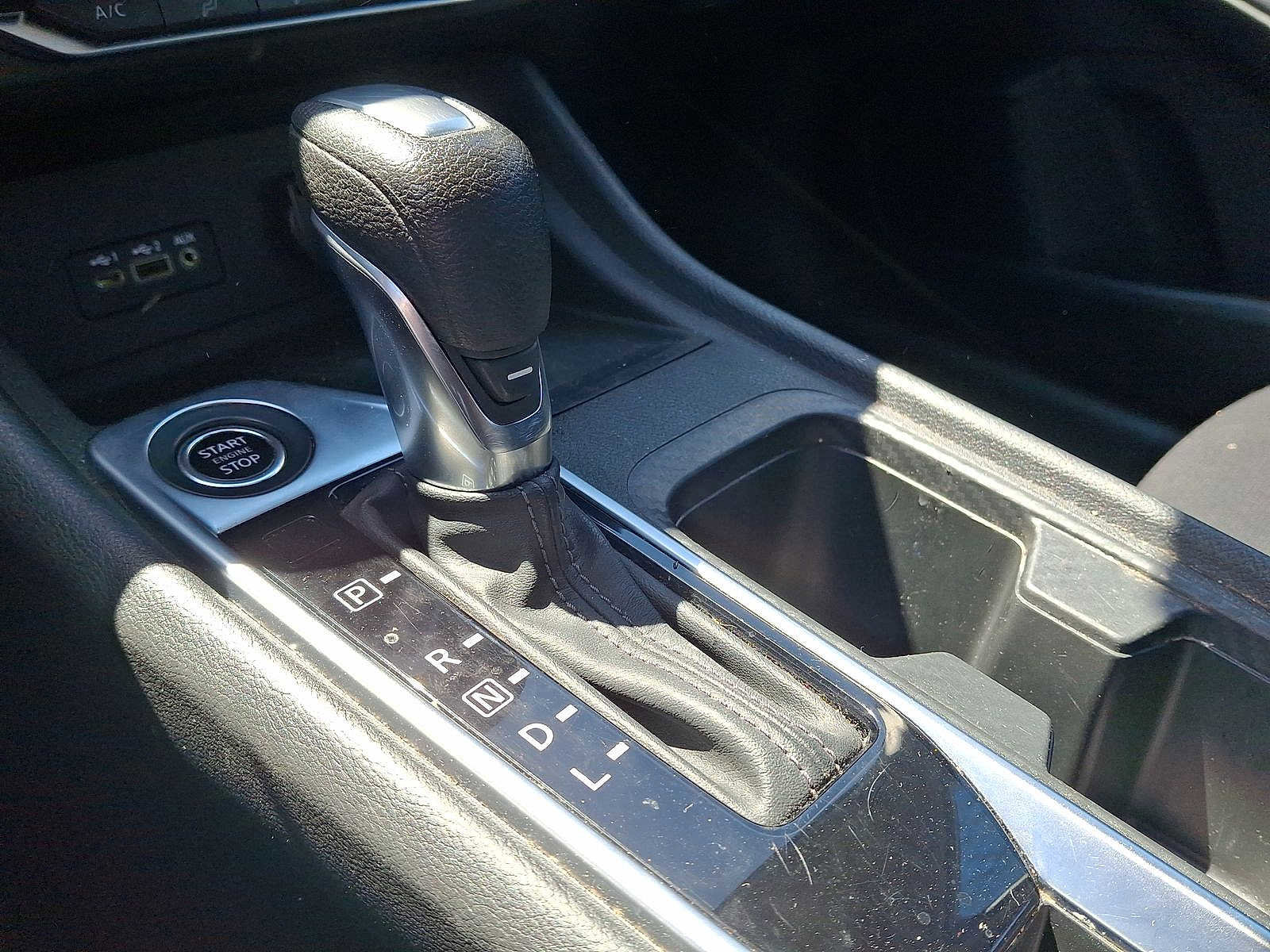 Used 2023 Nissan Sentra SV FWD image 12