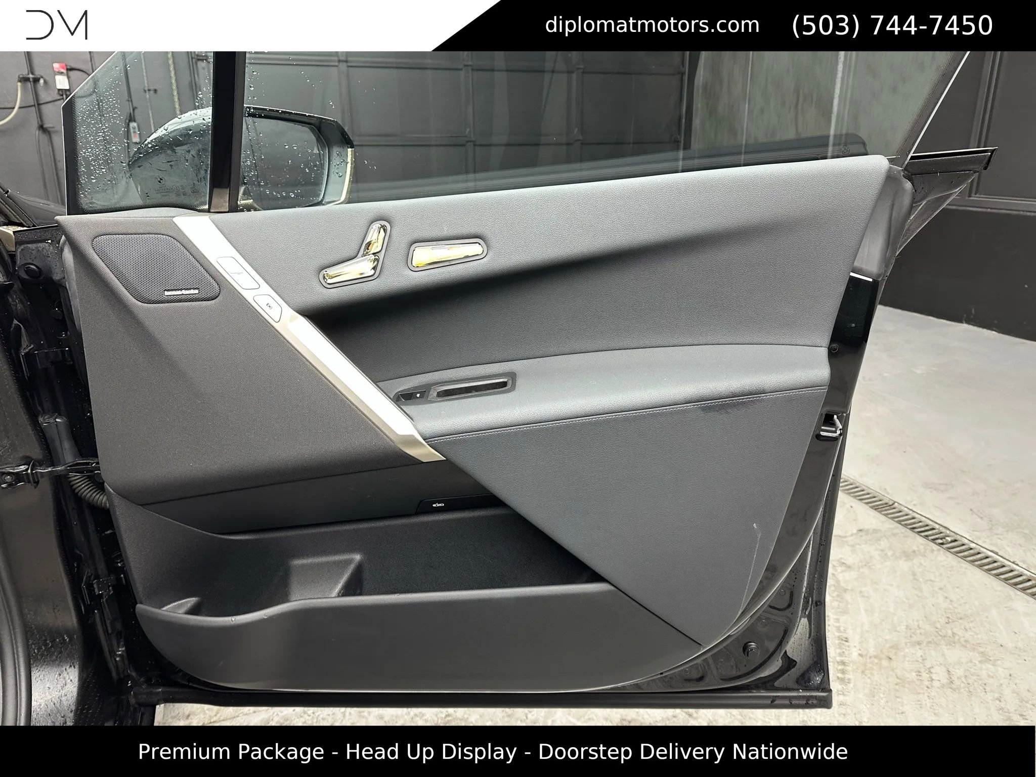 Used 2022 BMW iX xDrive50 w/ Premium Package image 26