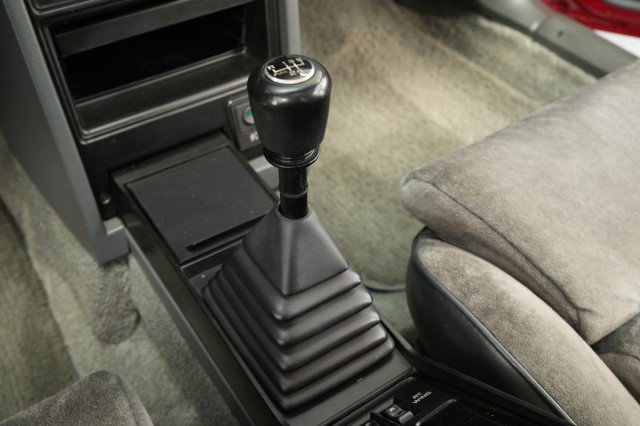 Used 1989 Dodge Daytona Shelby image 70