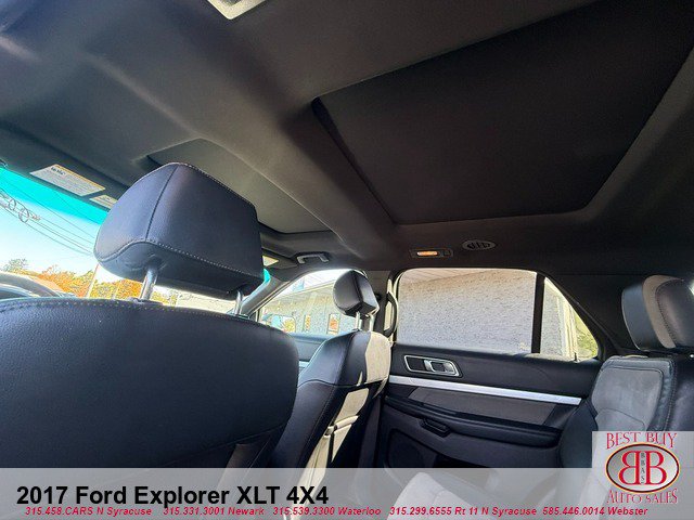Used 2017 Ford Explorer XLT w/ Equipment Group 202A AWD/4WD image 16