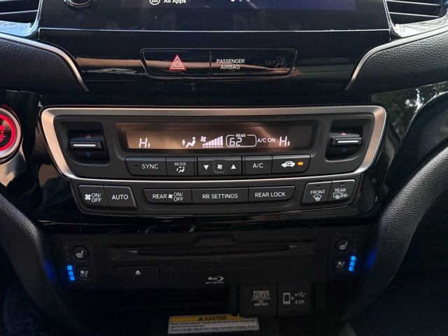 Used 2020 Honda Pilot Elite image 22