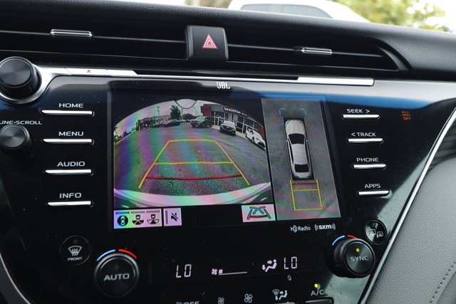 Used 2018 Toyota Camry XLE w/ Audio Package FWD image 18