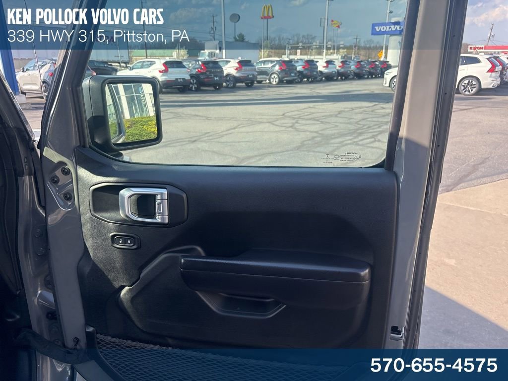 Used 2021 Jeep Wrangler Unlimited Sport image 30