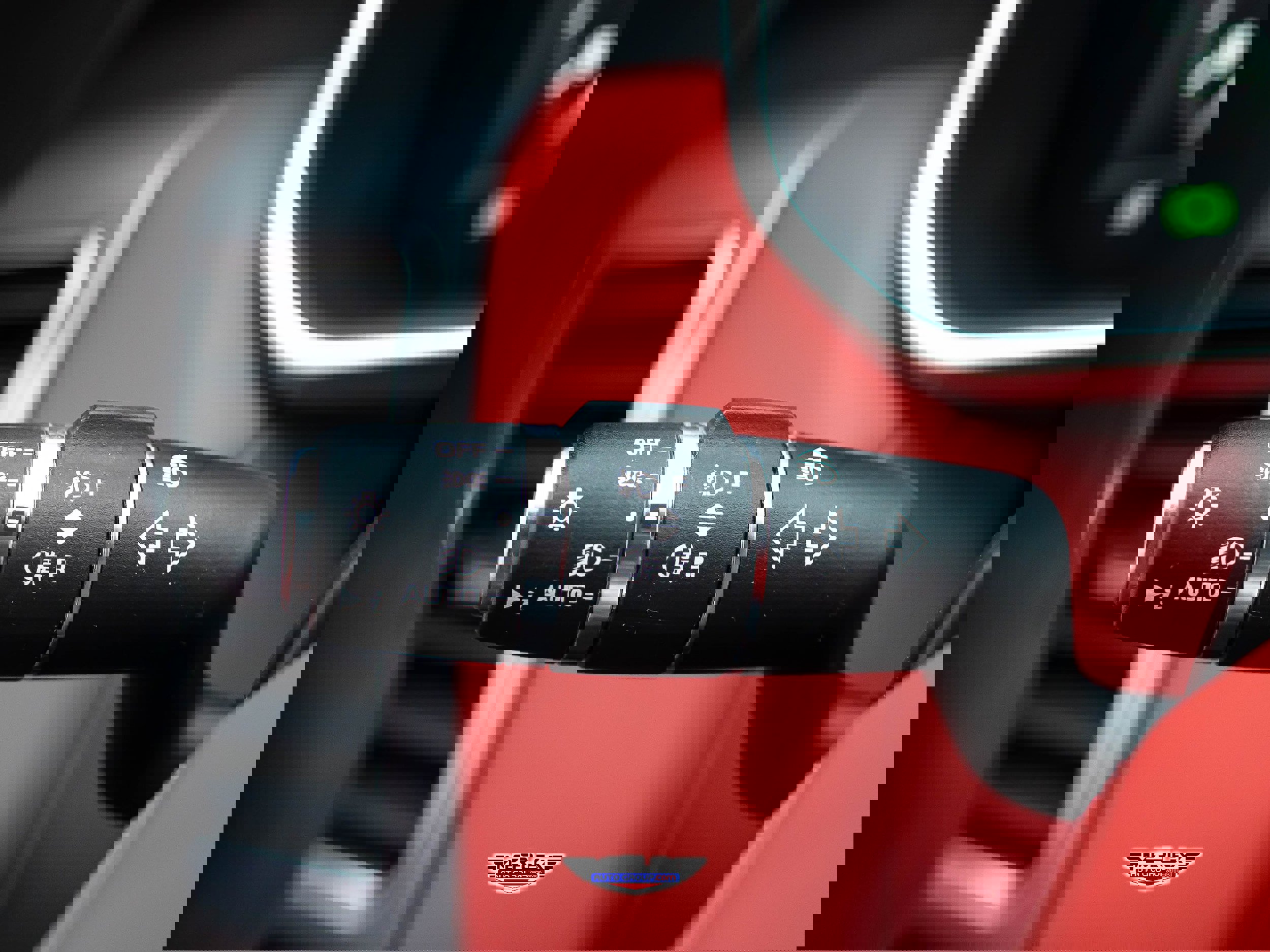 Used 2021 Land Rover Range Rover Sport HST image 29