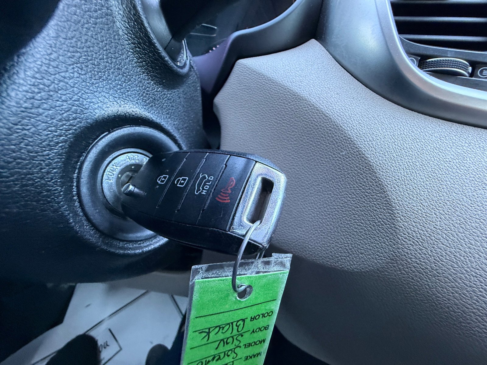 Used 2020 Kia Sorento LX image 30