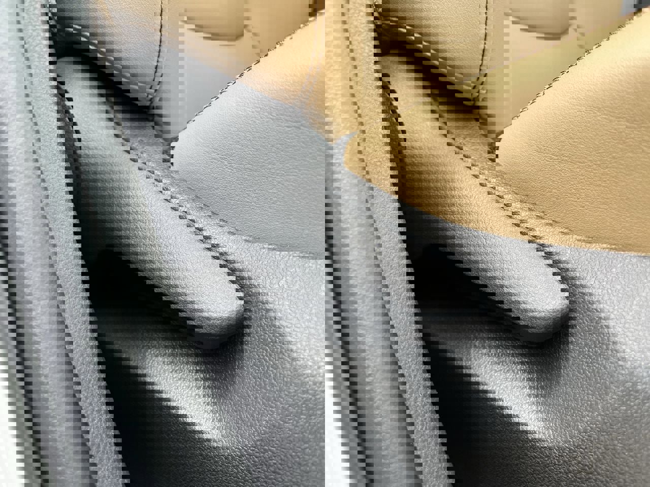 Used 2024 Toyota RAV4 XLE Premium image 27