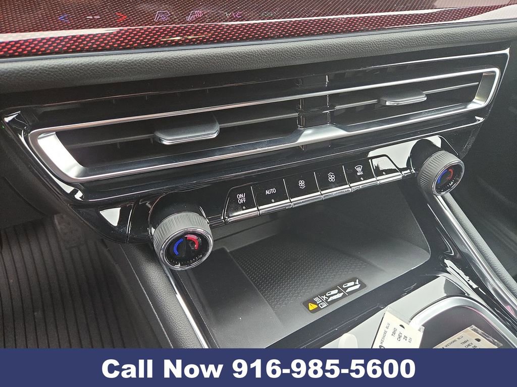 New 2026 Chevrolet Traverse RS w/ LPO, Floor Liner Package image 15