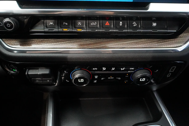 Used 2025 Chevrolet Silverado 1500 RST w/ RST All Star Premium Package AWD/4WD image 19