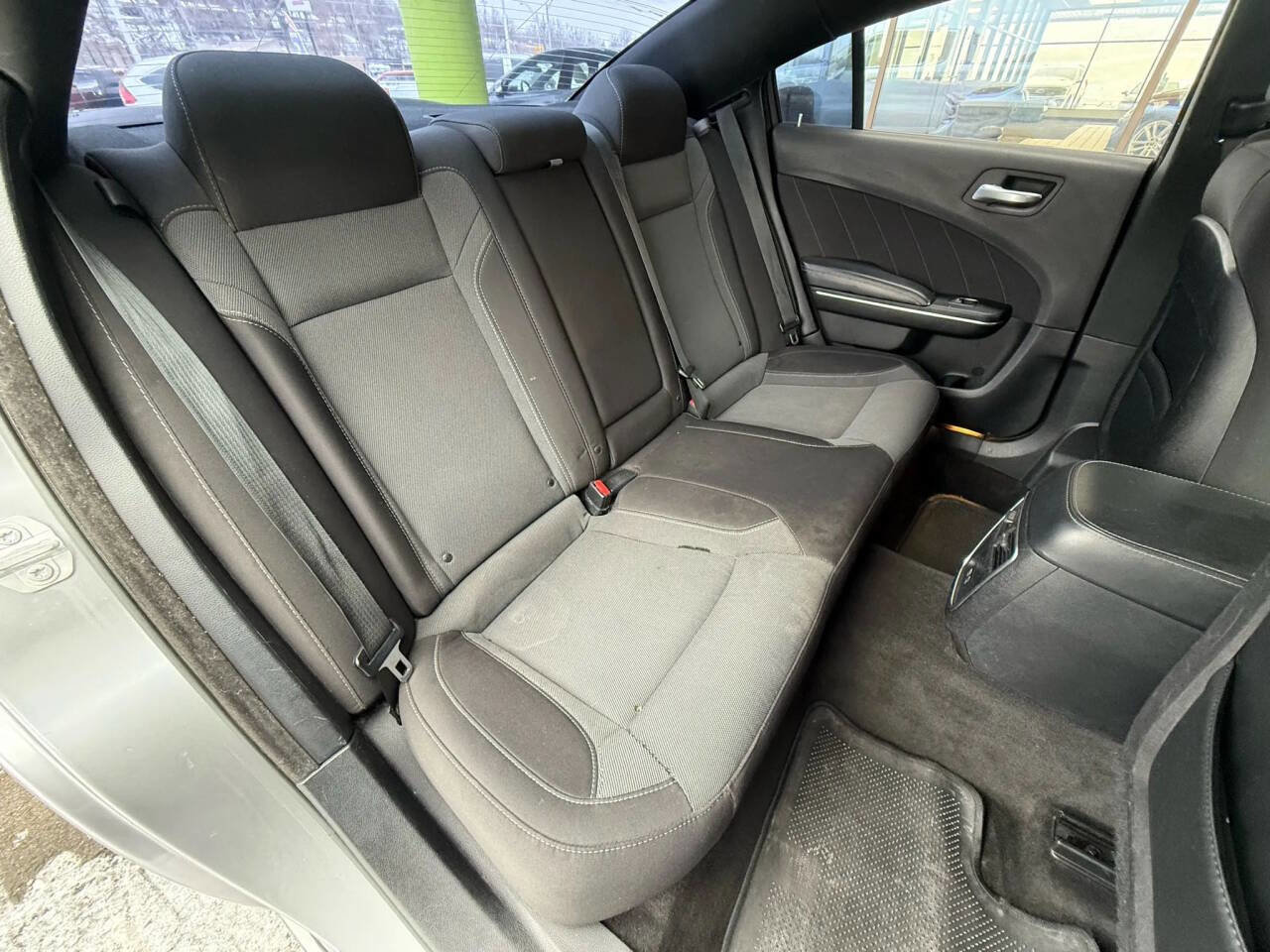 Used 2016 Dodge Charger SXT image 18