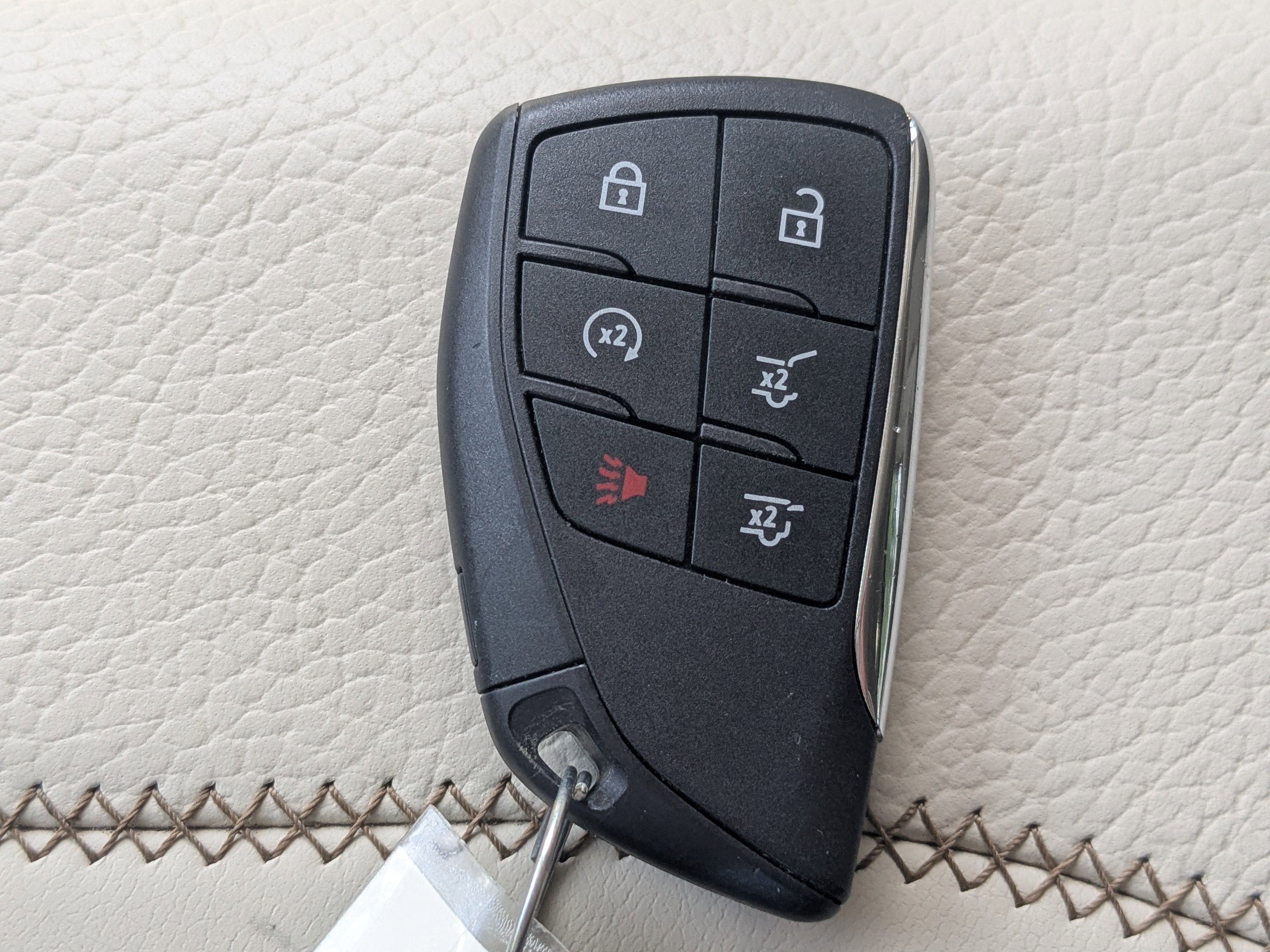Used 2024 GMC Yukon Denali w/ LPO, Floor Liner Package AWD/4WD image 33