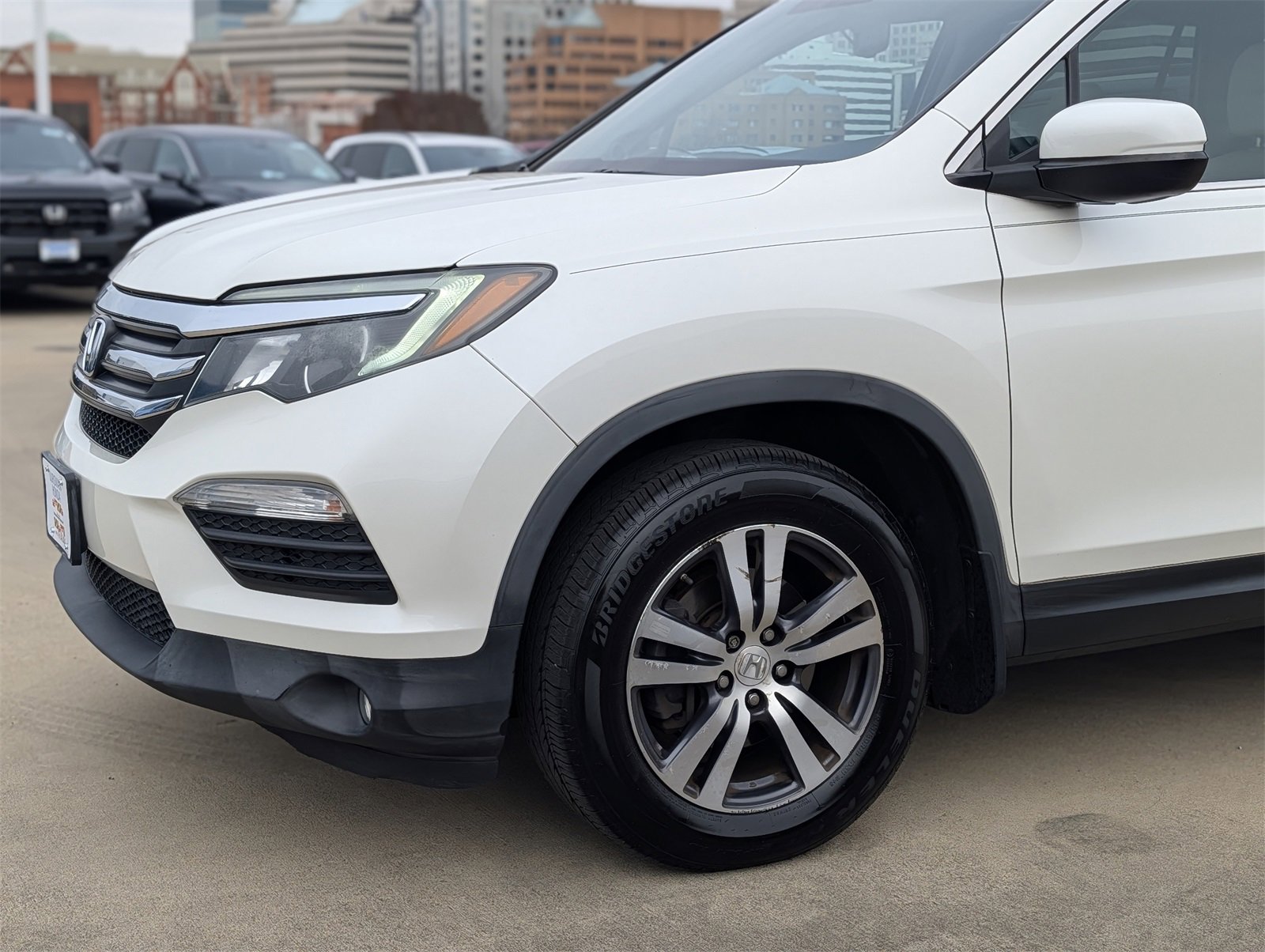 Used 2017 Honda Pilot EX-L image 4