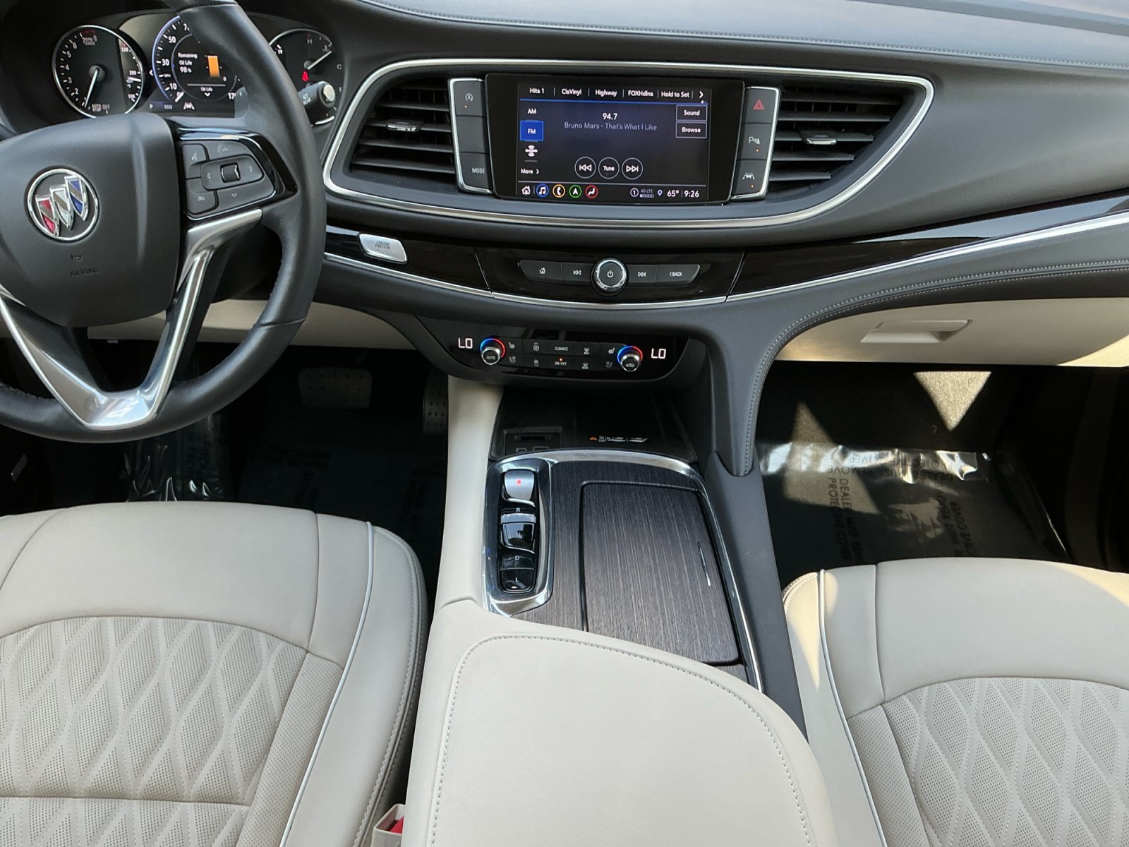 Used 2023 Buick Enclave Avenir w/ Avenir Technology Package image 10