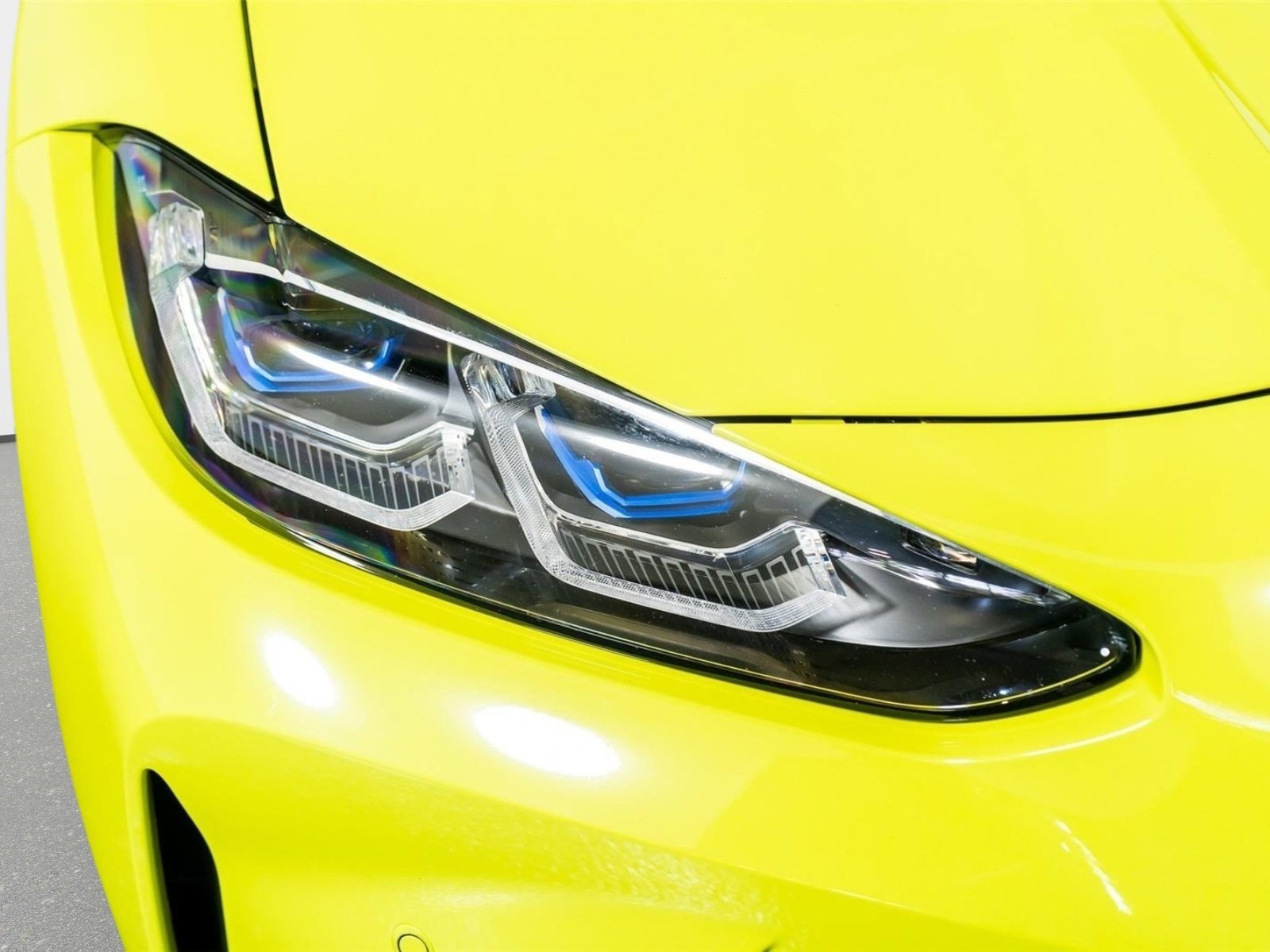 Used 2023 BMW M3 Competition image 21