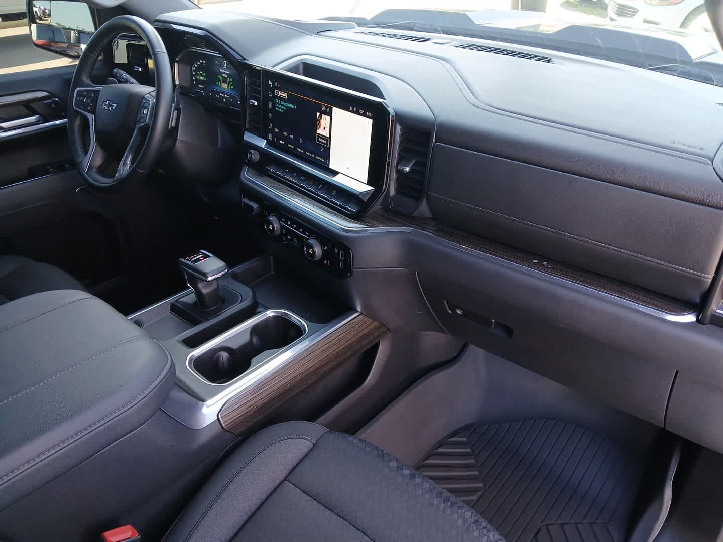 Used 2023 Chevrolet Silverado 1500 LT Trail Boss w/ Protection Package AWD/4WD image 72