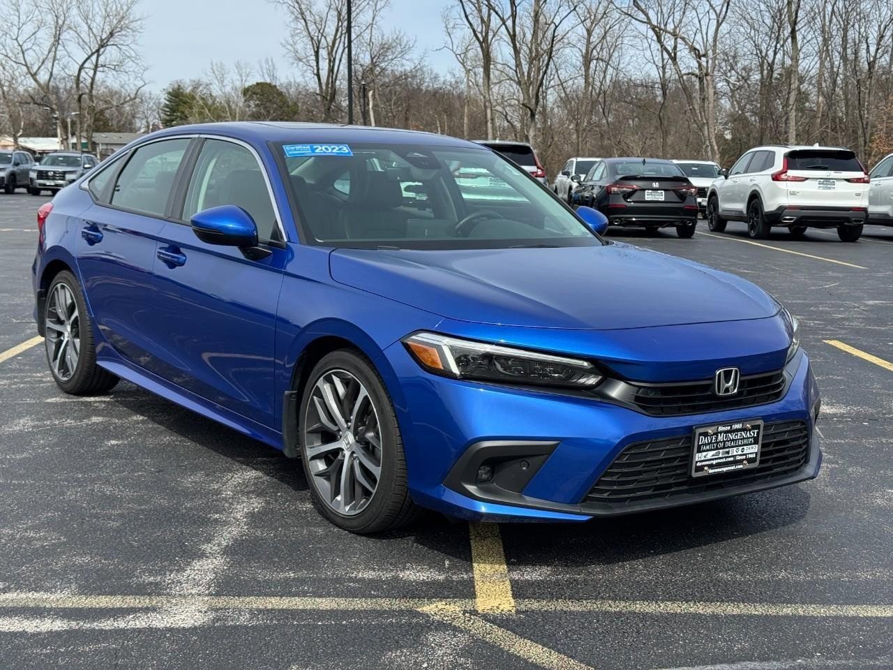 Used 2023 Honda Civic Touring image 2