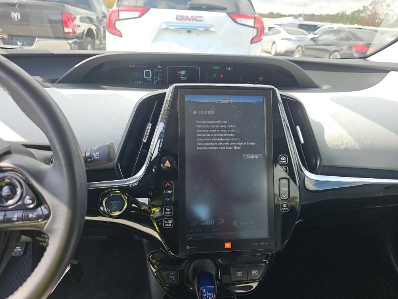 Used 2019 Toyota Prius Limited image 3