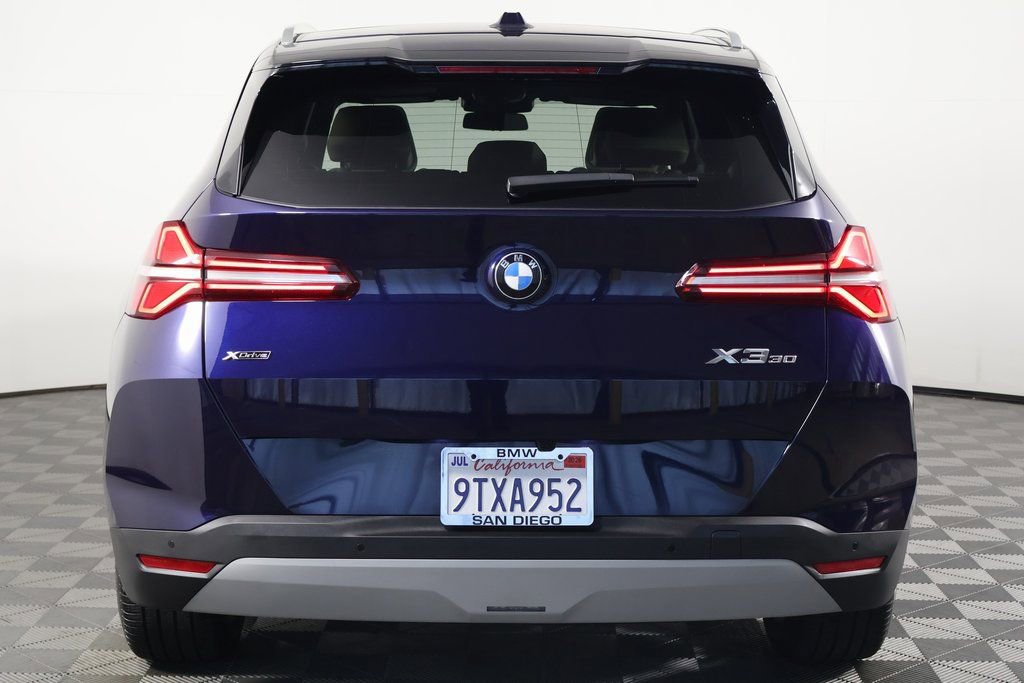 Used 2025 BMW X3 xDrive30i w/ Premium Package image 5