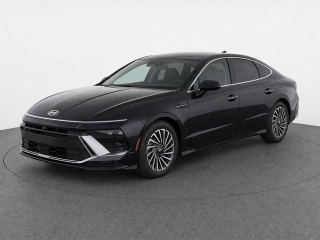 Certified 2025 Hyundai Sonata Limited FWD image 9