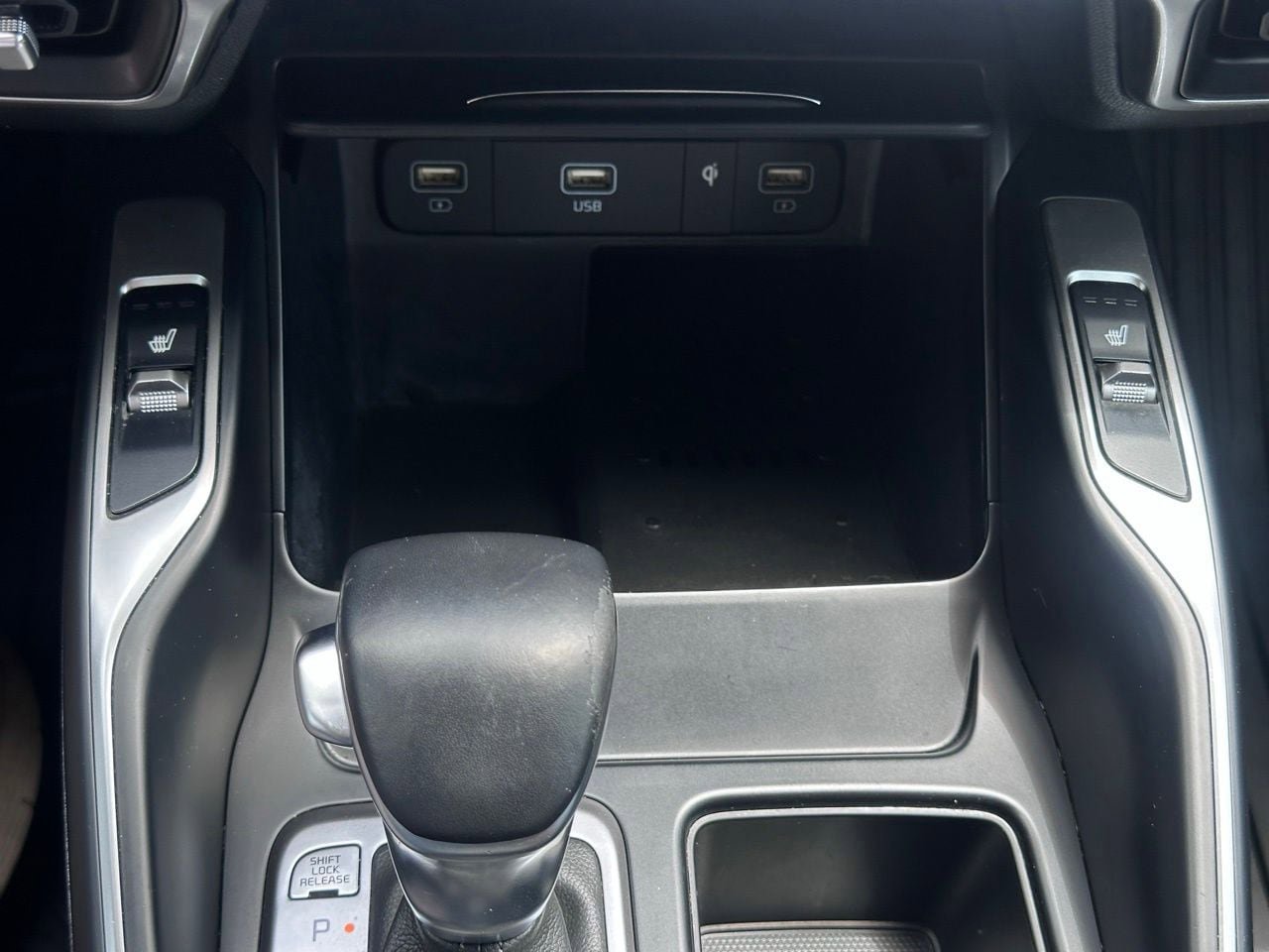 Used 2022 Kia Sorento EX FWD image 32