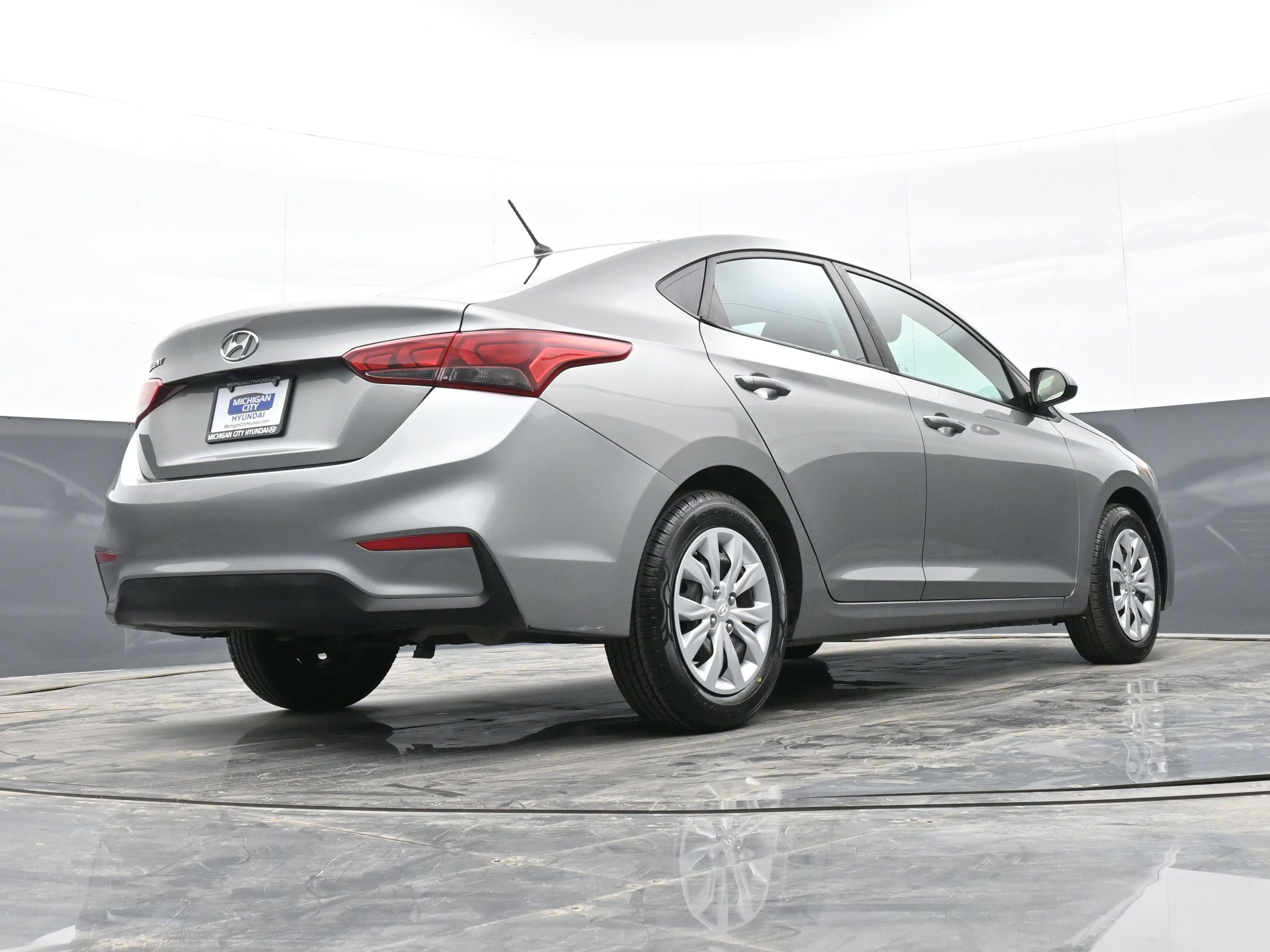 Certified 2022 Hyundai Accent SE image 43