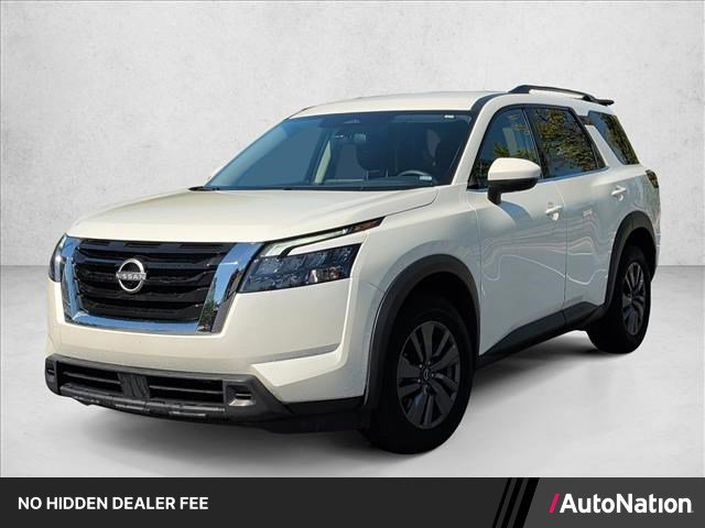 Used 2024 Nissan Pathfinder SV