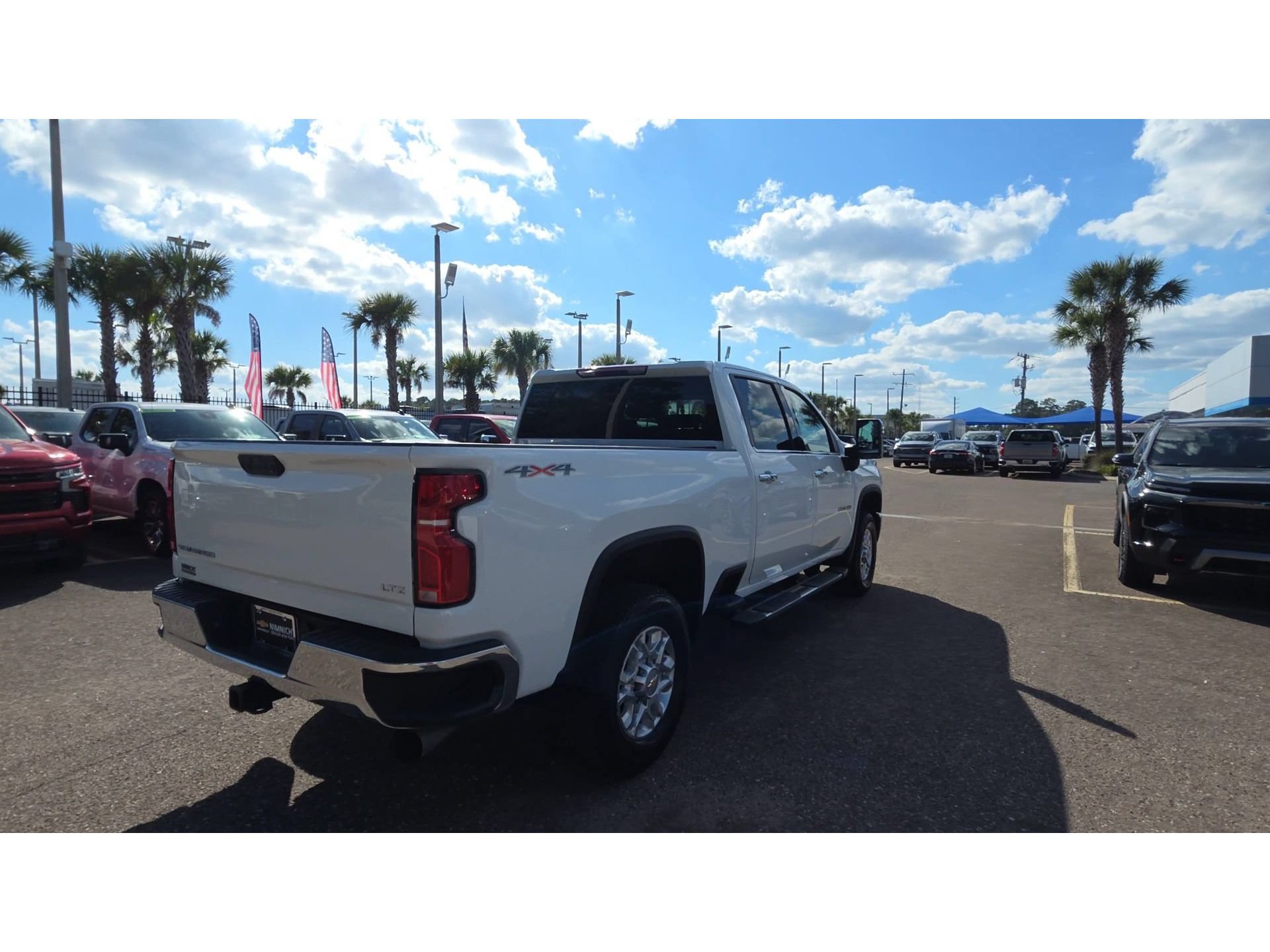 Used 2026 Chevrolet Silverado 2500 LTZ AWD/4WD image 8