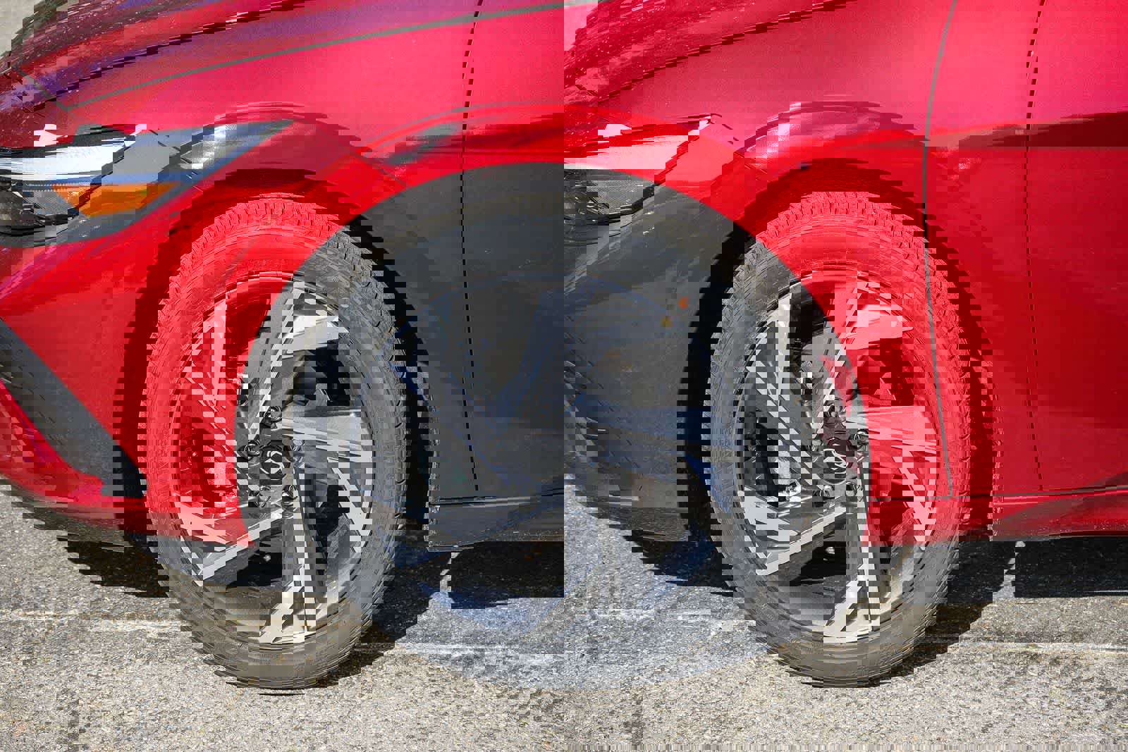 New 2025 Hyundai Elantra Sport image 8