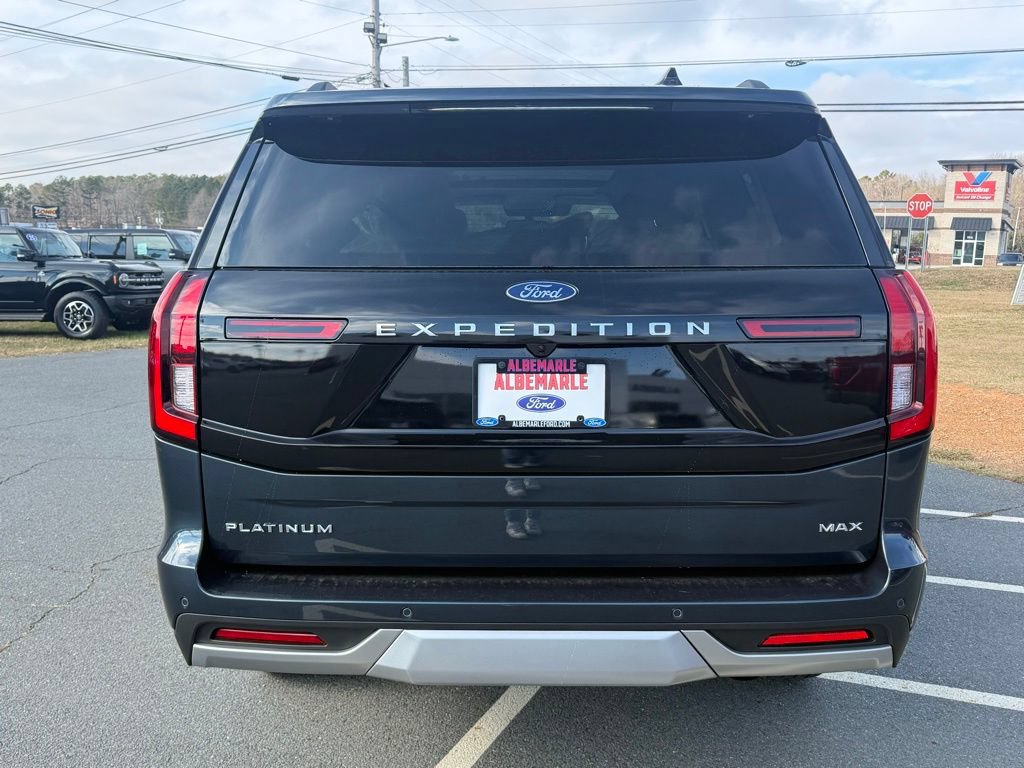 New 2025 Ford Expedition Max Platinum w/ Platinum Ultimate Package AWD/4WD image 4