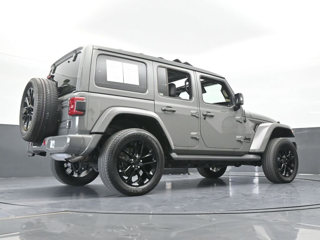 Used 2022 Jeep Wrangler Unlimited Sahara AWD/4WD image 66