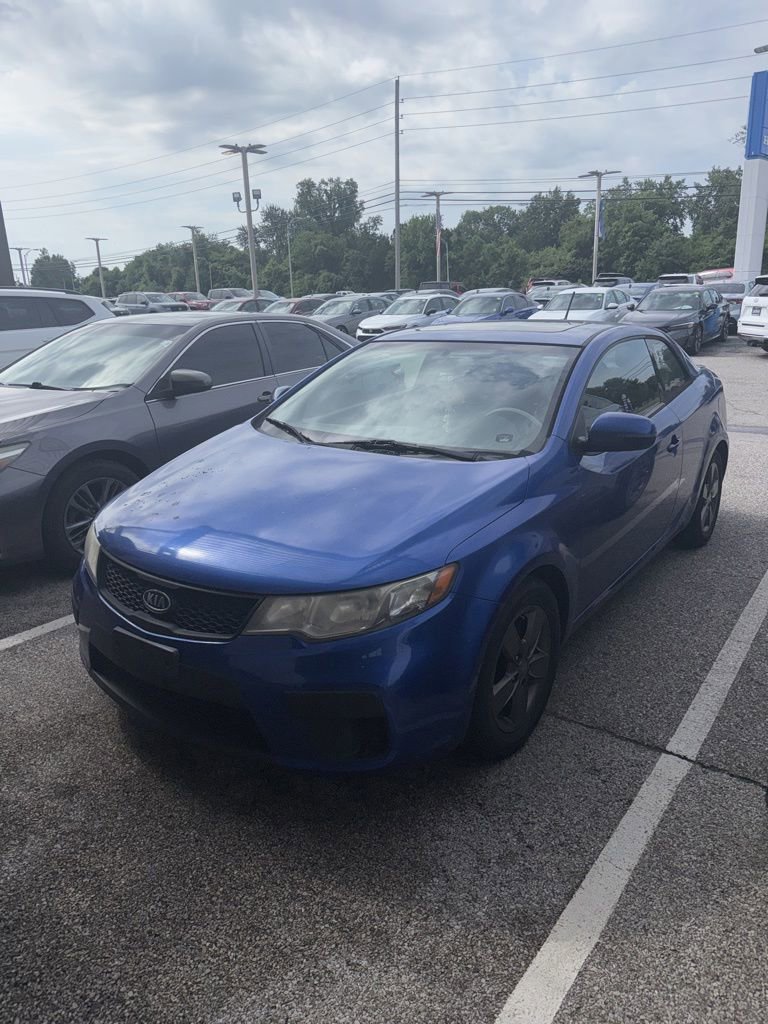 Used 2011 Kia Forte Koup EX FWD image 4