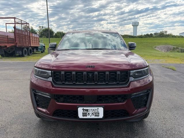 New 2026 Jeep Grand Cherokee L Limited AWD/4WD video 2