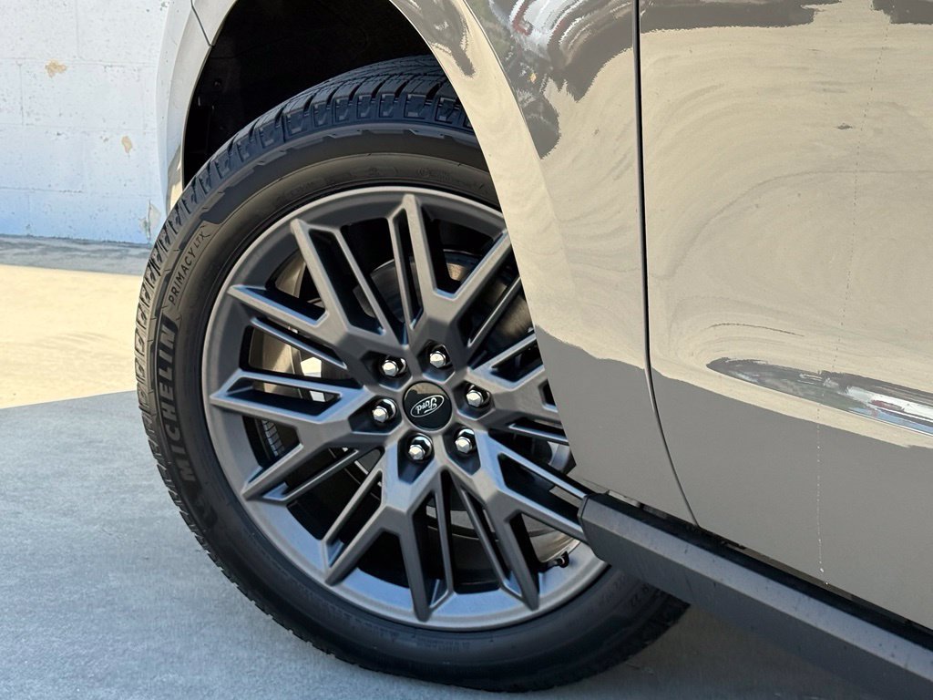 New 2027 Ford Expedition Platinum w/ Stealth Appearance Package RWD image 15