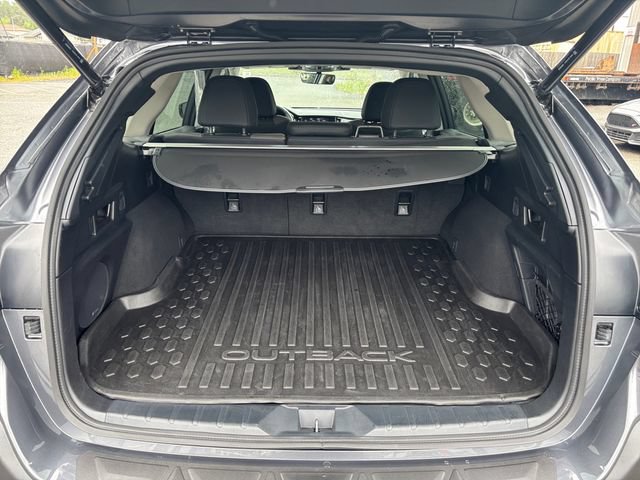 Certified 2025 Subaru Outback Onyx Edition AWD/4WD image 19
