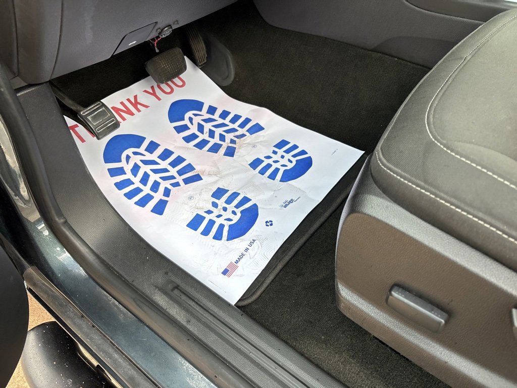 Used 2017 Chevrolet Colorado LT w/ LT Convenience Package image 16