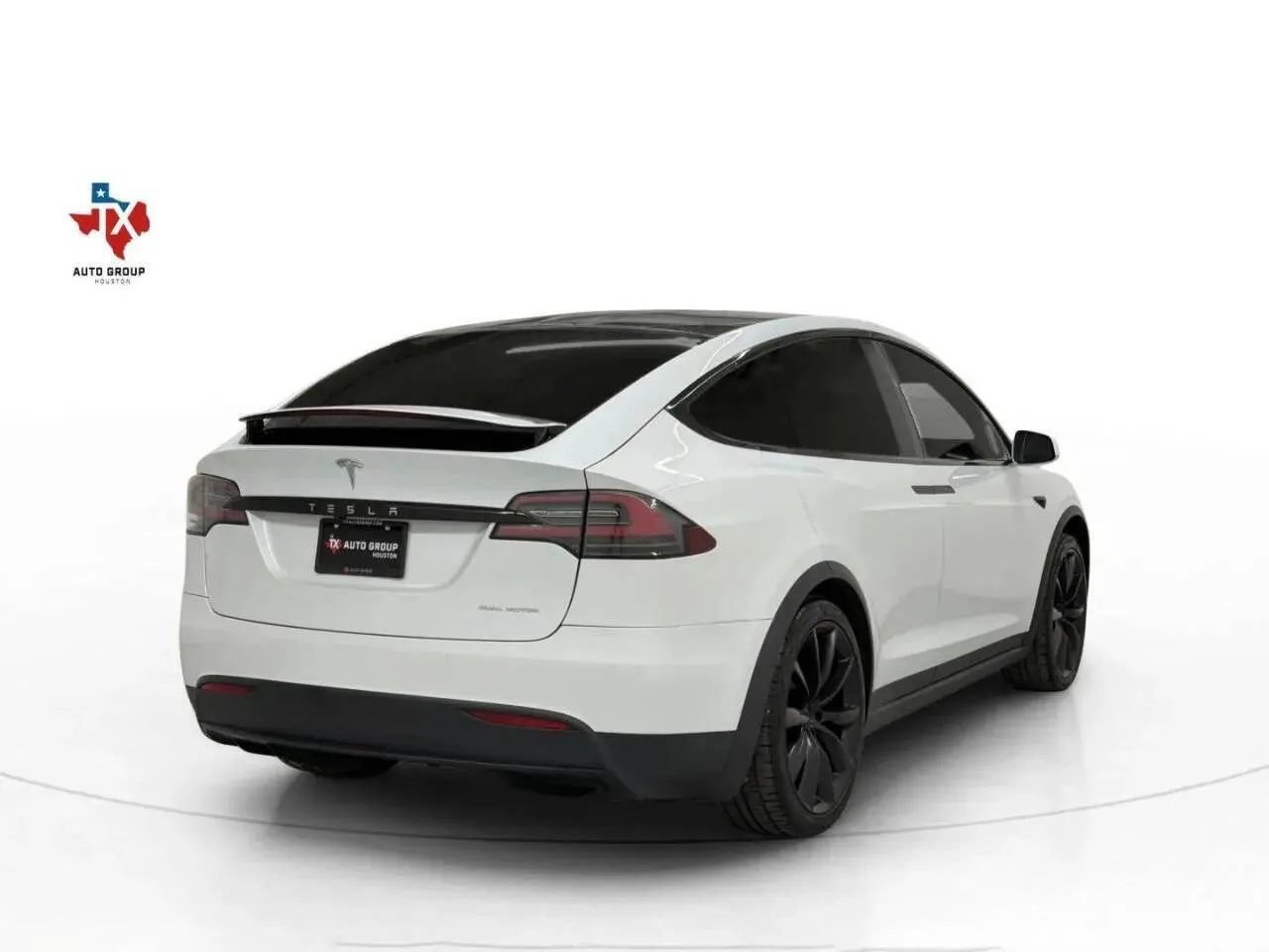 Used 2020 Tesla Model X Long Range AWD/4WD image 5