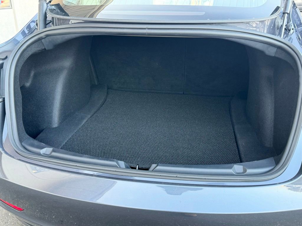 Used 2023 Tesla Model 3 Standard Range RWD image 6
