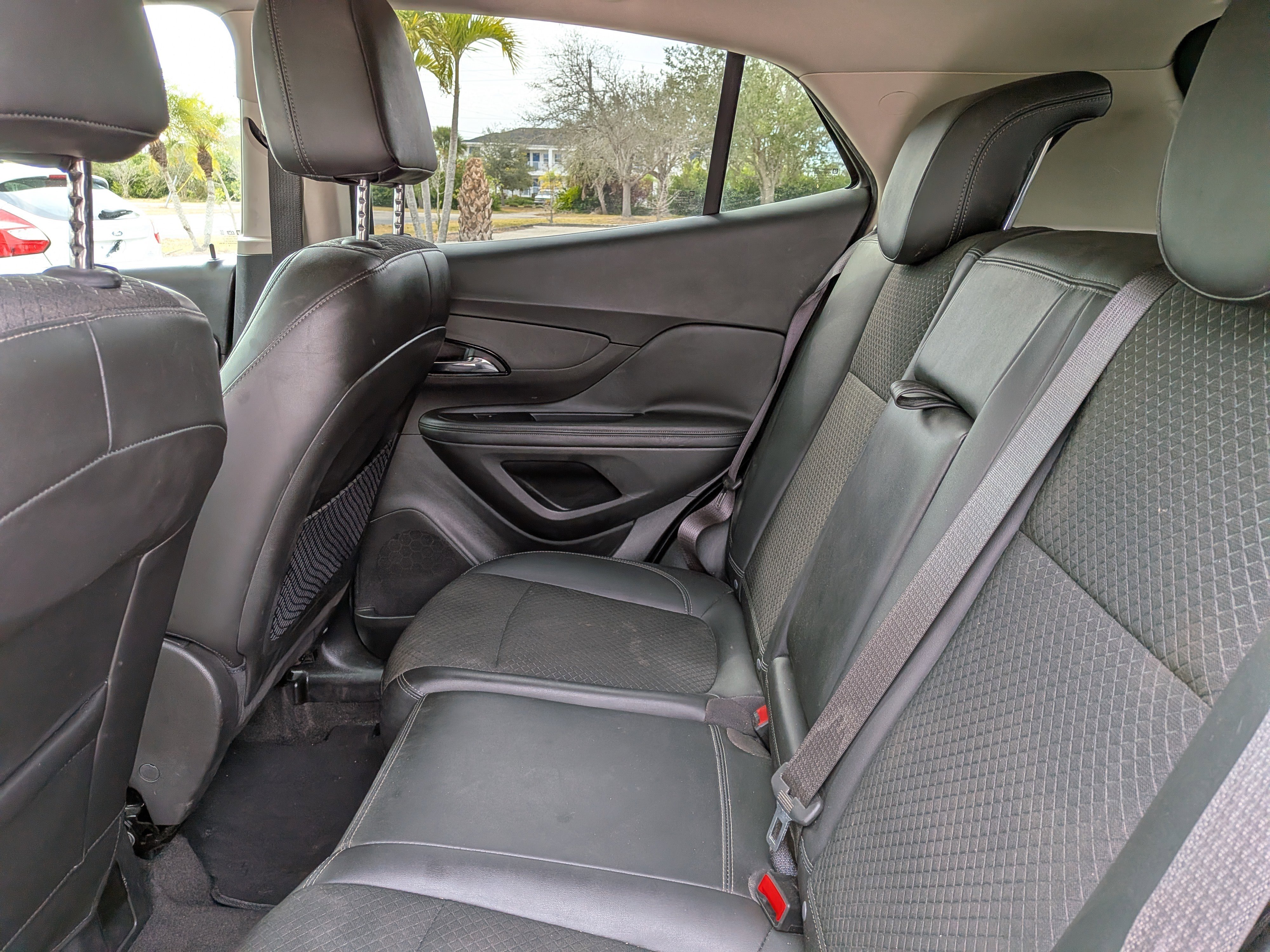 Used 2017 Buick Encore Preferred image 14