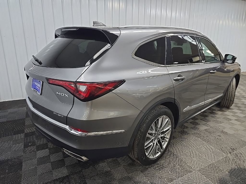 Used 2023 Acura MDX SH-AWD w/ Advance Package image 10