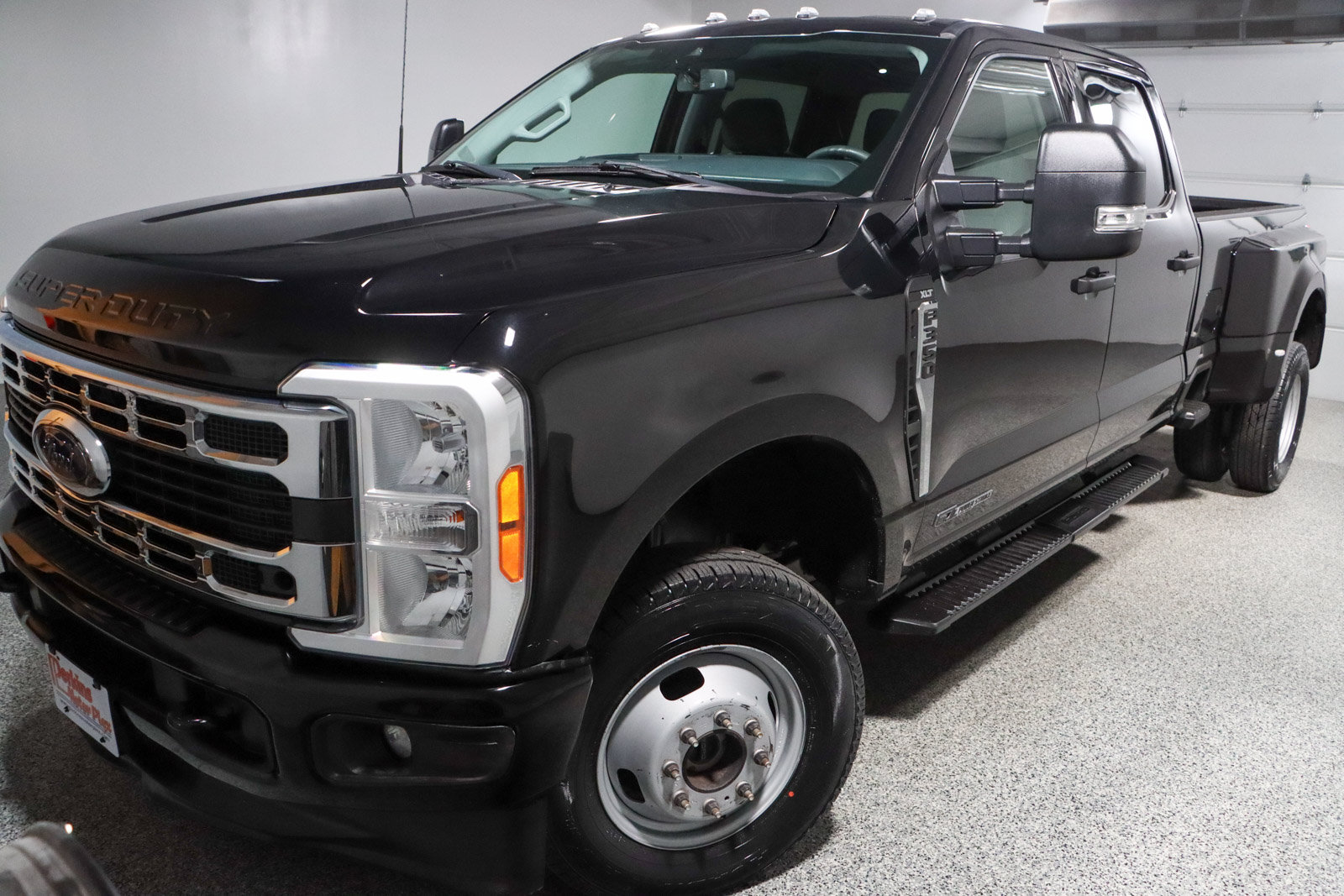 Used 2023 Ford F350 XLT AWD/4WD image 33