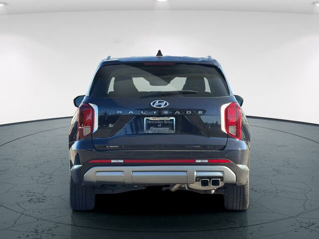 Used 2023 Hyundai Palisade Limited w/ Cargo Package image 6