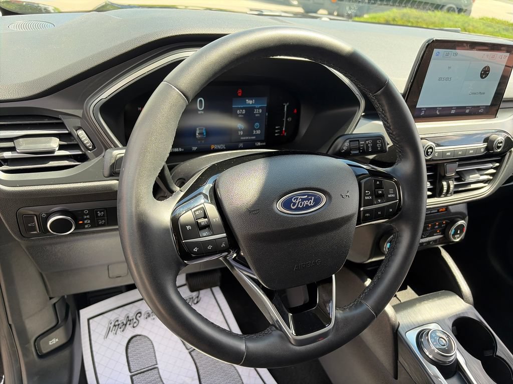 Used 2023 Ford Escape Active AWD/4WD image 19