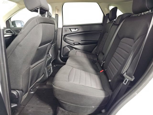 Used 2024 Ford Edge SE w/ Black Appearance Package image 15