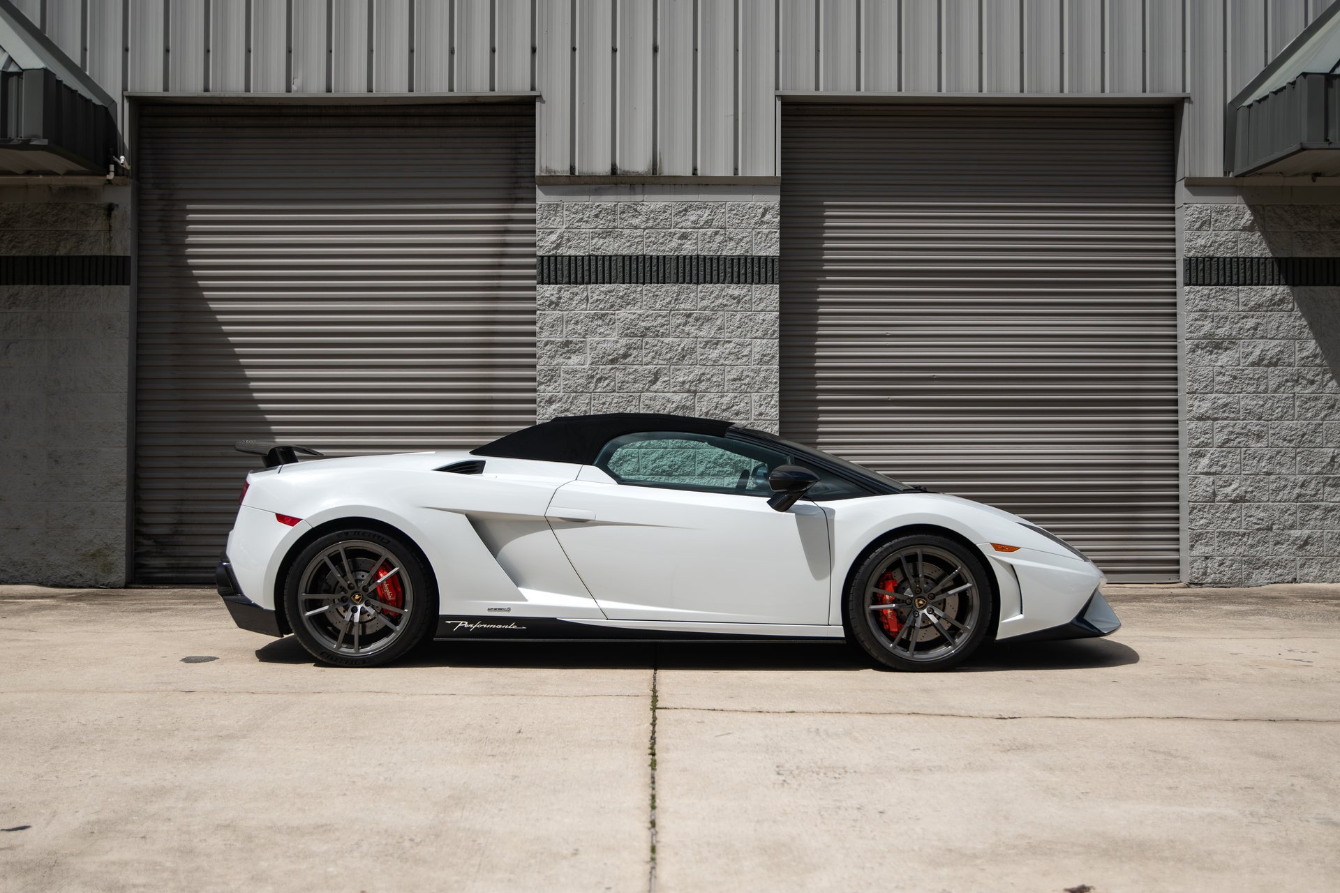 Used 2013 Lamborghini Gallardo LP 570-4 Performante AWD/4WD image 10