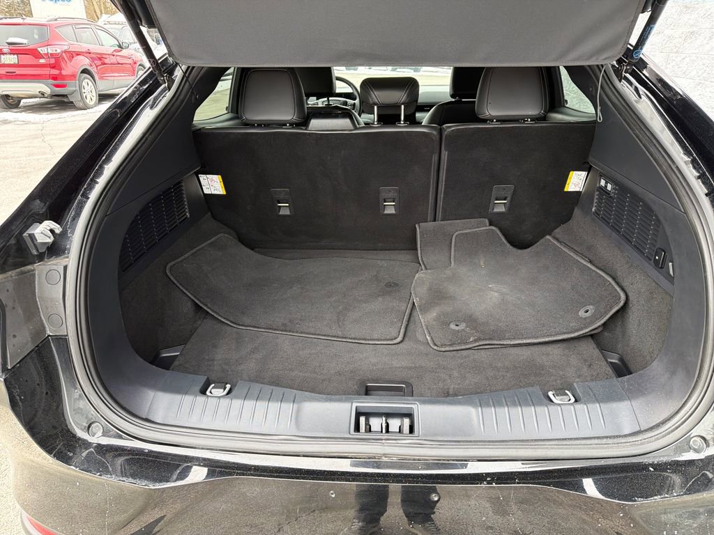 Used 2025 Ford Mustang Mach-E Select image 19
