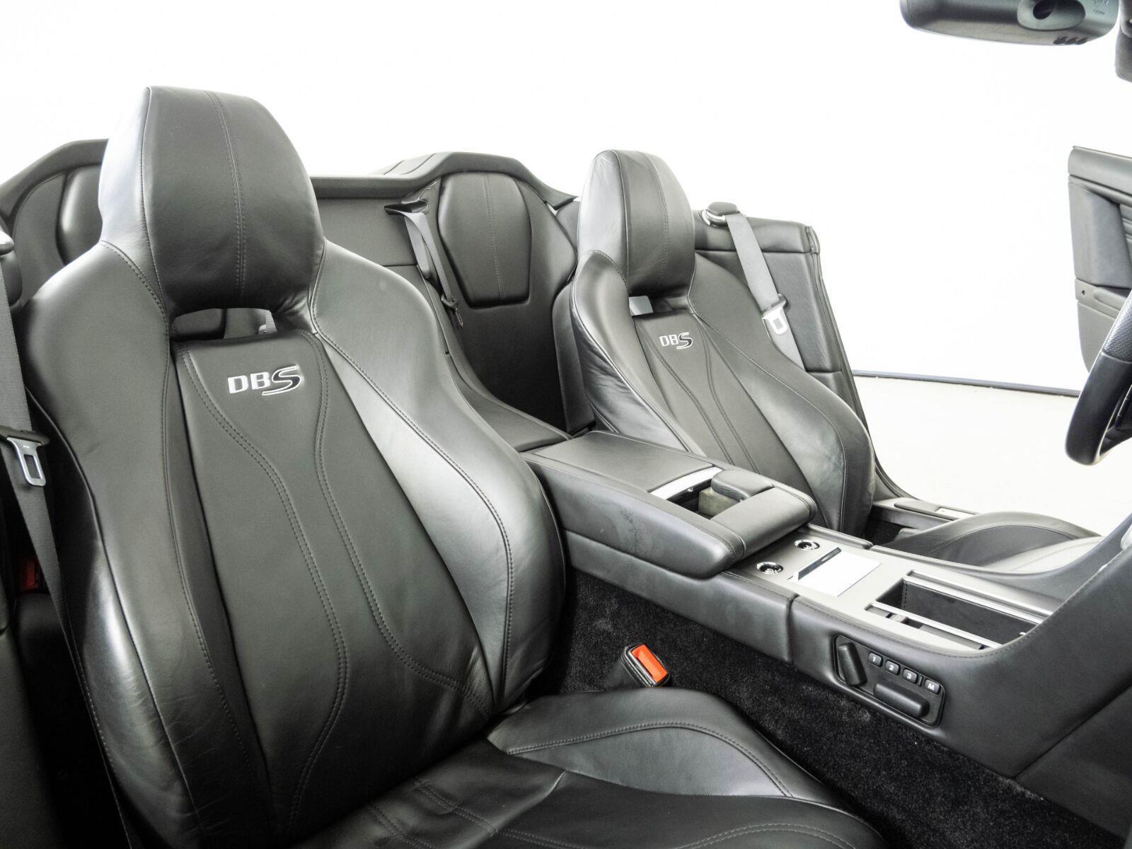 Used 2011 Aston Martin DBS Volante RWD image 17